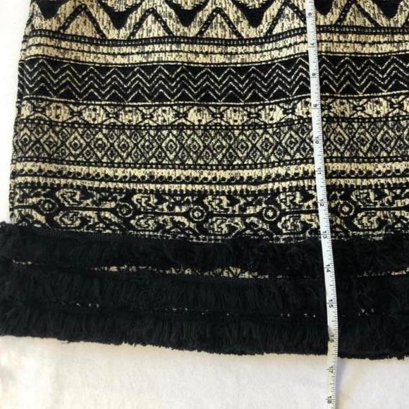 Cute Romeo & Juliet Couture skirt with fun fringe - Picture 9 of 13